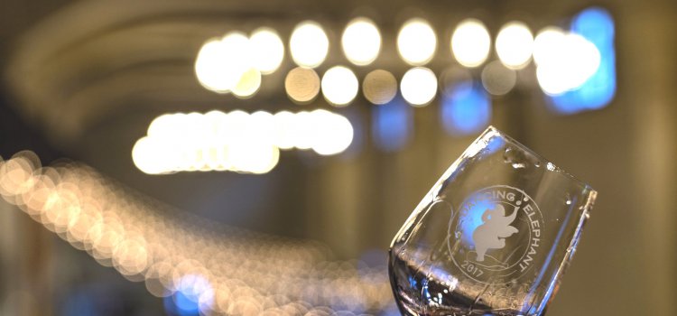 【活動報導】跳舞大象葡萄酒展 ― 葡萄酒的平民革命!西班牙輕盈酒體顛覆傳統印象 【活動報導】跳舞大象葡萄酒展 ― 葡萄酒的平民革命!西班牙輕盈酒體顛覆傳統印象