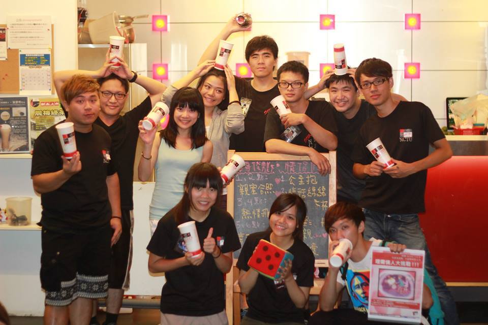 嚮茶交大旗艦店 ─ 校內與校外的連結橋梁