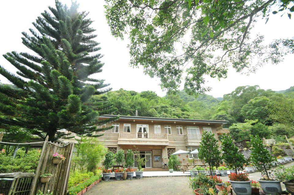 Awesome Resort 角塾山居驛馬圓園區-讓自然釋放你不拘束的驚奇力