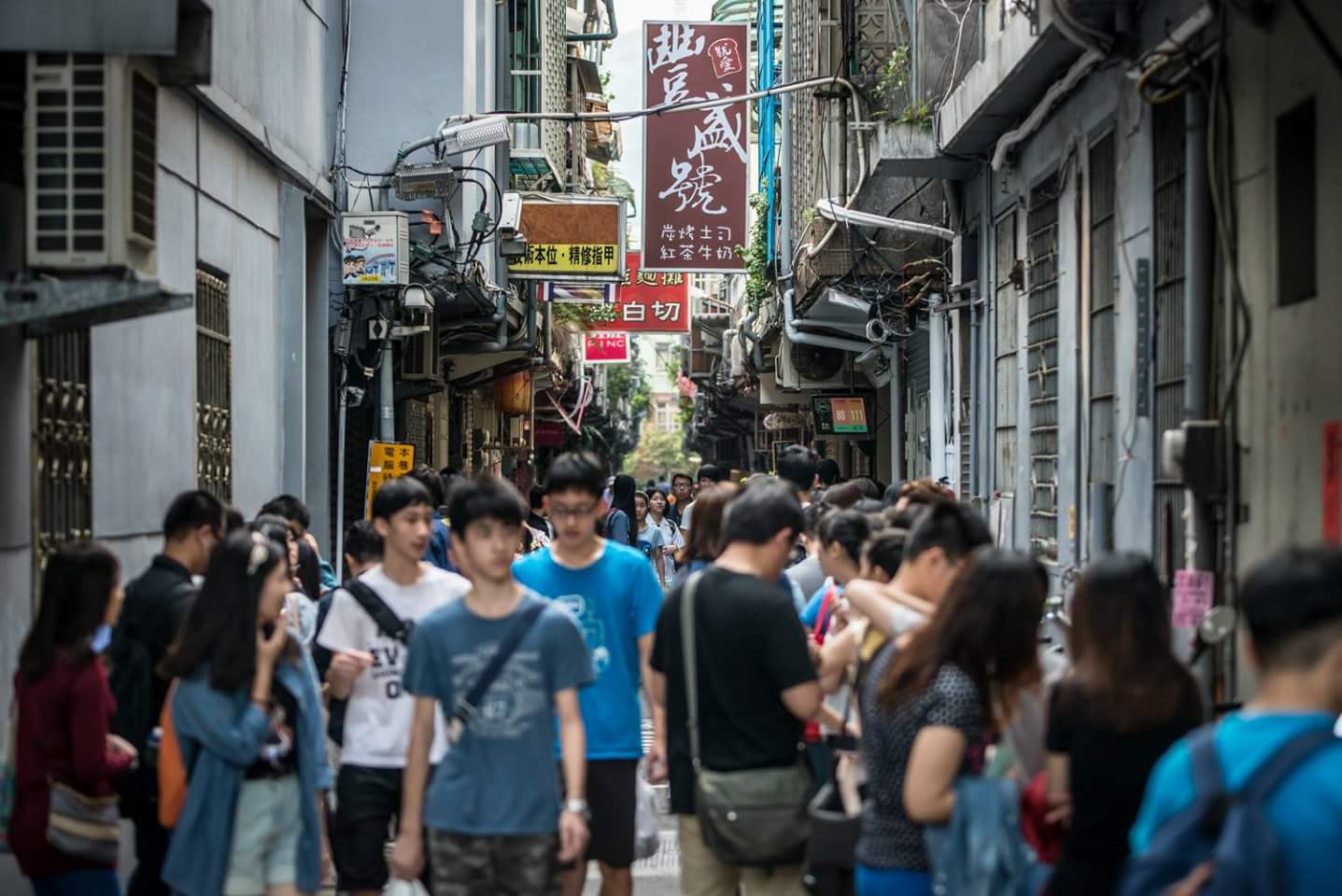 我排上1個小時的隊,只為了吃到「豐盛號」的早餐